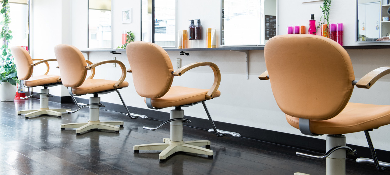 ヘアースタジオ髪人形